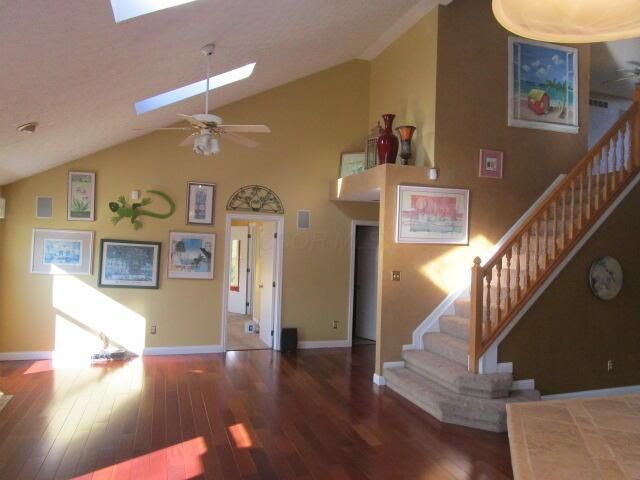 889 Pelham Court, Westerville, OH 43081