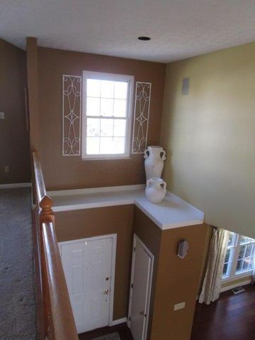 889 Pelham Court, Westerville, OH 43081