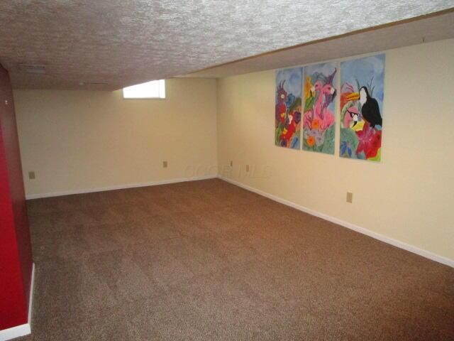 889 Pelham Court, Westerville, OH 43081