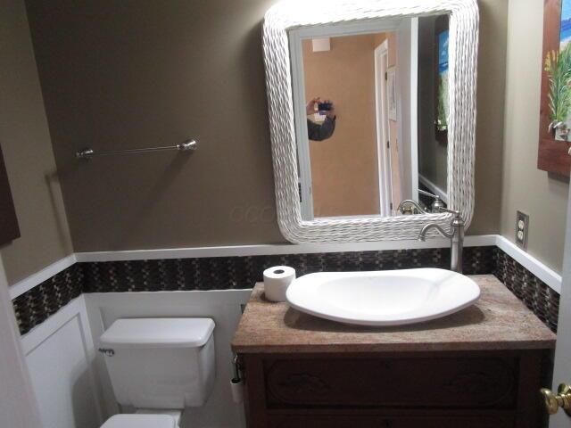 889 Pelham Court, Westerville, OH 43081