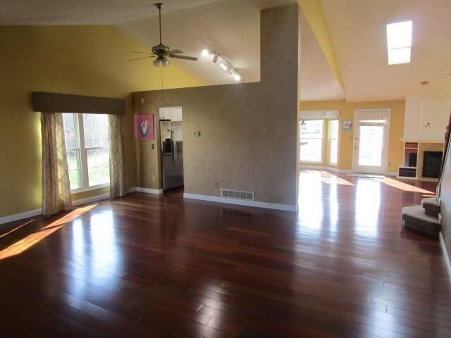 889 Pelham Court, Westerville, OH 43081