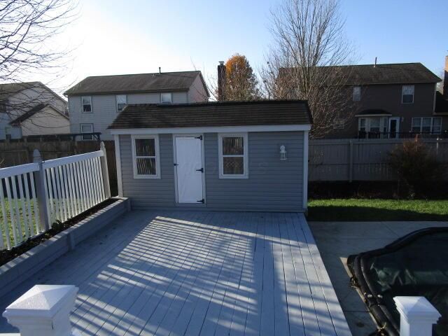 889 Pelham Court, Westerville, OH 43081