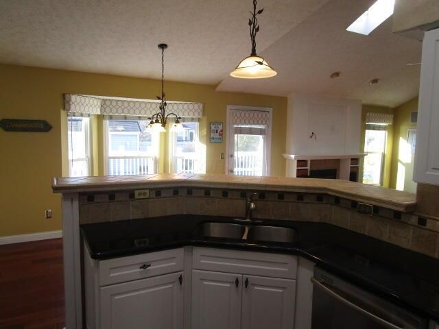 889 Pelham Court, Westerville, OH 43081