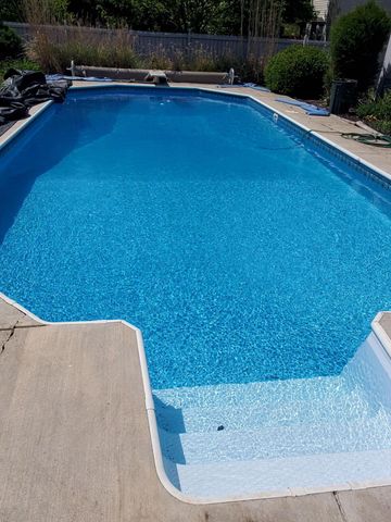 889 Pelham Court, Westerville, OH 43081