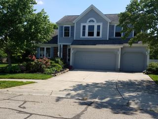 889 Pelham Court, Westerville, OH 43081