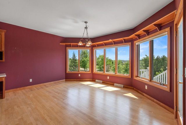 8623 Eagle Ridge DRIVE, Kewaskum, WI 53040