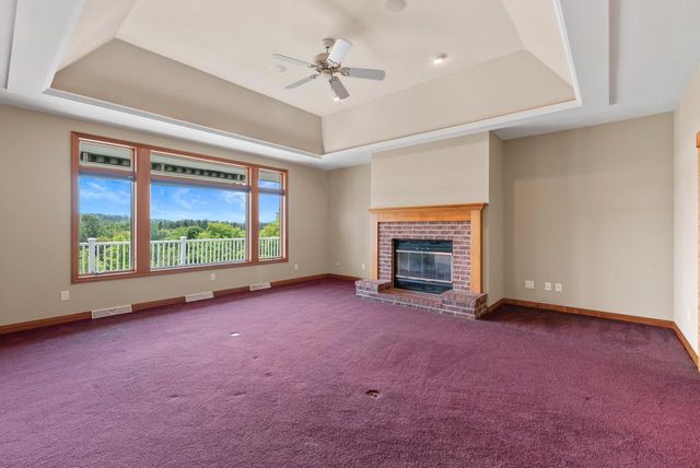 8623 Eagle Ridge DRIVE, Kewaskum, WI 53040