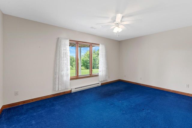 8623 Eagle Ridge DRIVE, Kewaskum, WI 53040