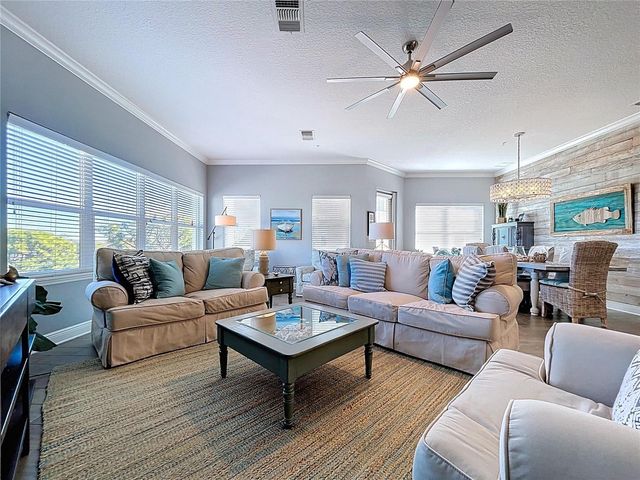 7730 34TH AVE W 303, Bradenton, FL 34209