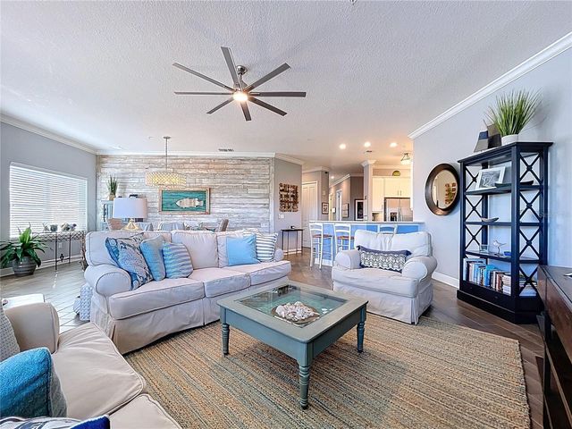 7730 34TH AVE W 303, Bradenton, FL 34209