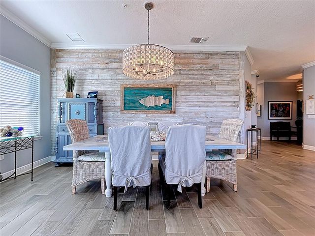 7730 34TH AVE W 303, Bradenton, FL 34209