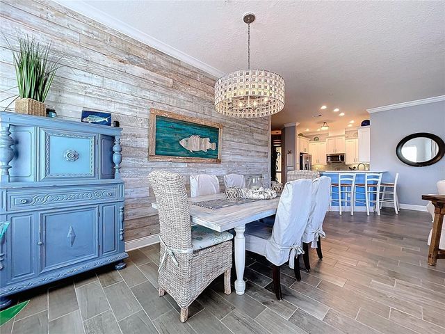 7730 34TH AVE W 303, Bradenton, FL 34209