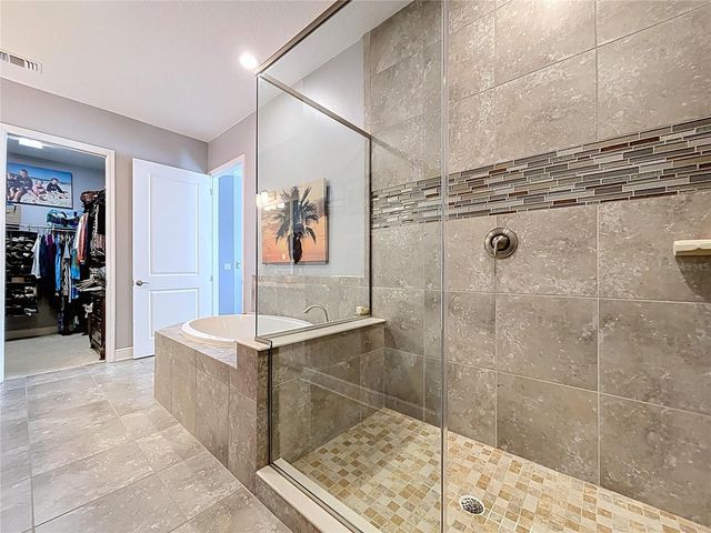 7730 34TH AVE W 303, Bradenton, FL 34209