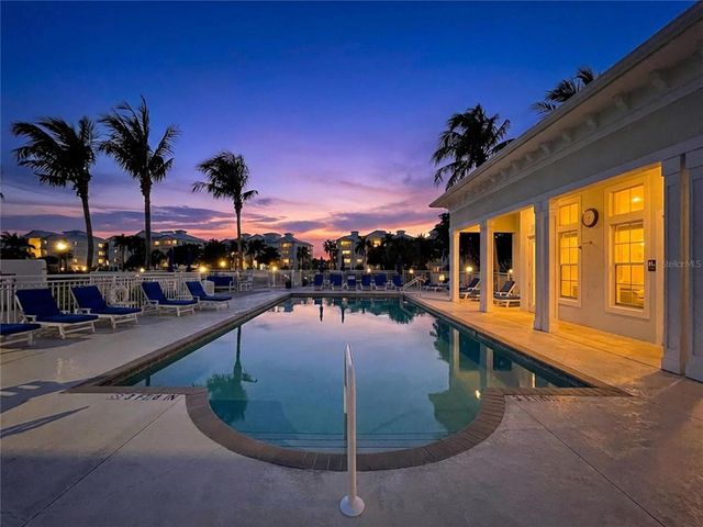 7730 34TH AVE W 303, Bradenton, FL 34209