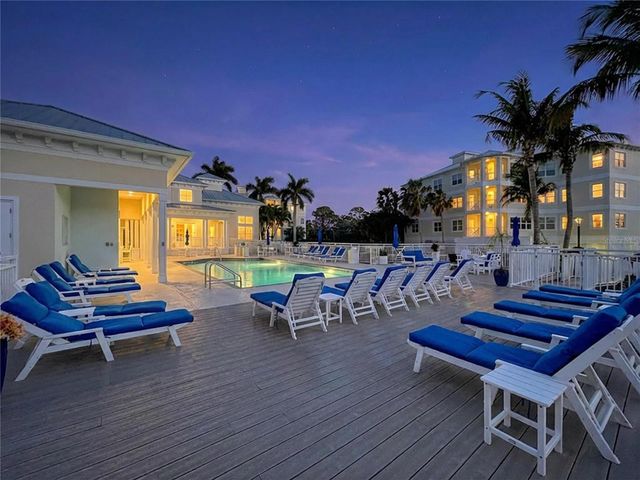 7730 34TH AVE W 303, Bradenton, FL 34209