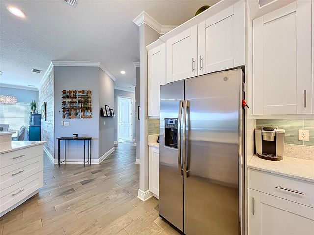 7730 34TH AVE W 303, Bradenton, FL 34209