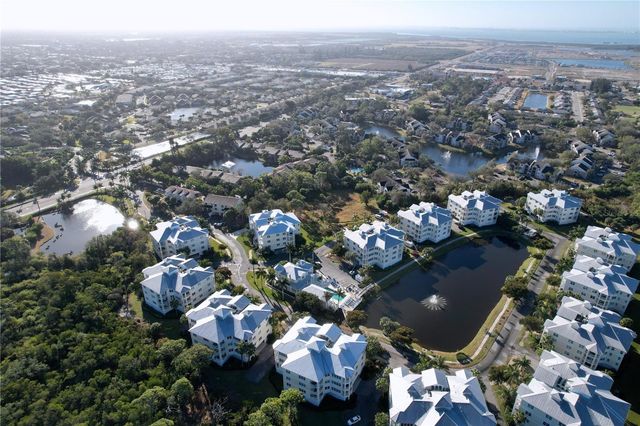 7730 34TH AVE W 303, Bradenton, FL 34209