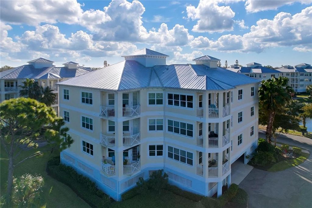 7730 34TH AVE W 303, Bradenton, FL 34209