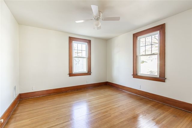 64 Colonial Road, Rochester, NY 14609