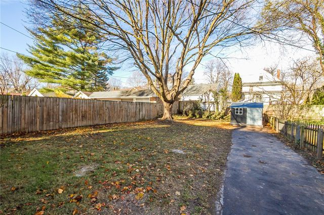 64 Colonial Road, Rochester, NY 14609