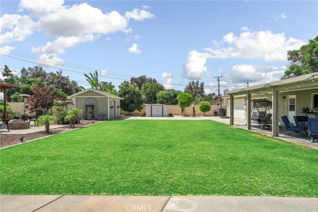 609 Cardinal Lane, Redlands, CA 92374