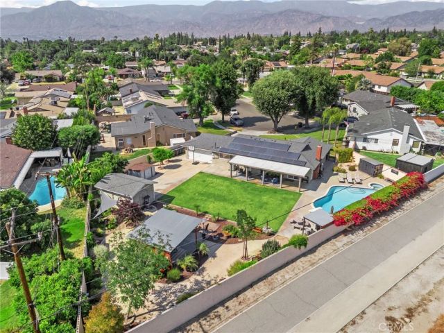 609 Cardinal Lane, Redlands, CA 92374