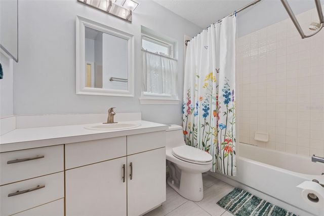 7716 WICKLOW CIRCLE, Orlando, FL 32817