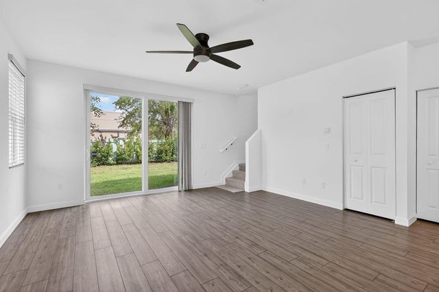 211 SE Woodbark Street, Port St. Lucie, FL 34984