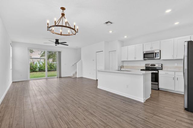 211 SE Woodbark Street, Port St. Lucie, FL 34984