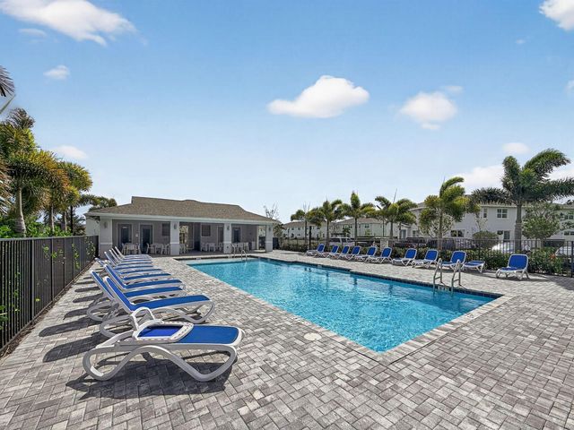 211 SE Woodbark Street, Port St. Lucie, FL 34984