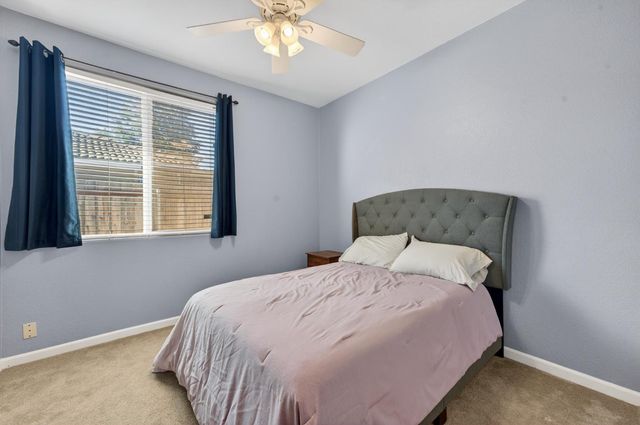 2446 Independence Trl, Plumas Lake, CA 95961