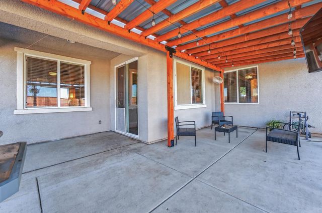 2446 Independence Trl, Plumas Lake, CA 95961