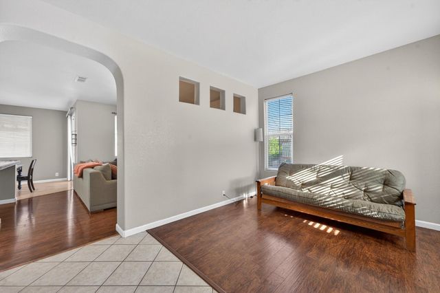 2446 Independence Trl, Plumas Lake, CA 95961