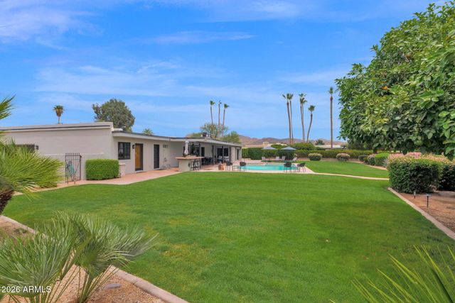 6433 E BADGETT Lane, Paradise Valley, AZ 85253
