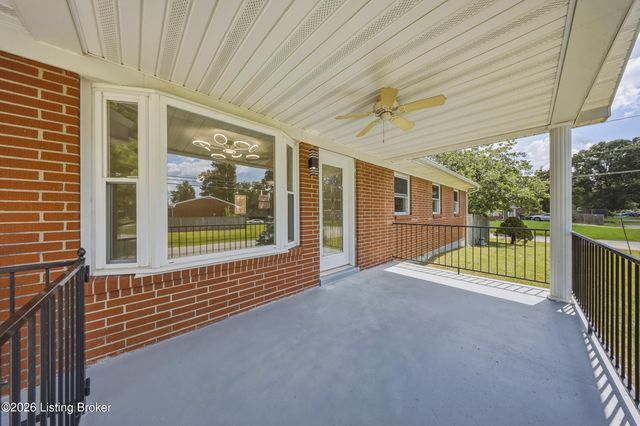 192 Strickland Way, Louisville, KY 40229