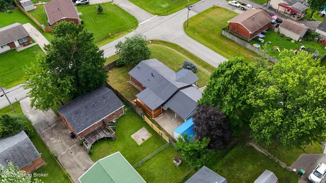 192 Strickland Way, Louisville, KY 40229