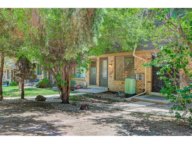 1757 Quail St, Lakewood, CO 80215