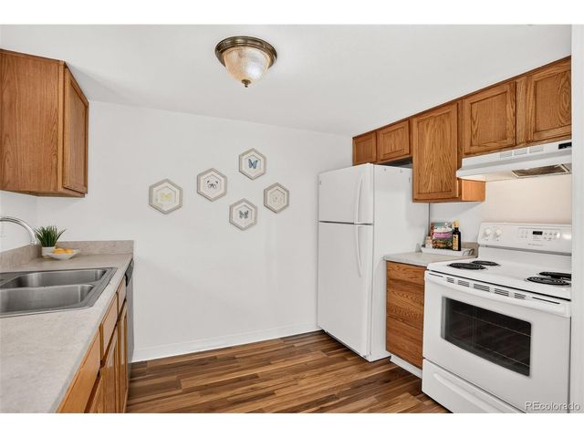 1757 Quail St, Lakewood, CO 80215