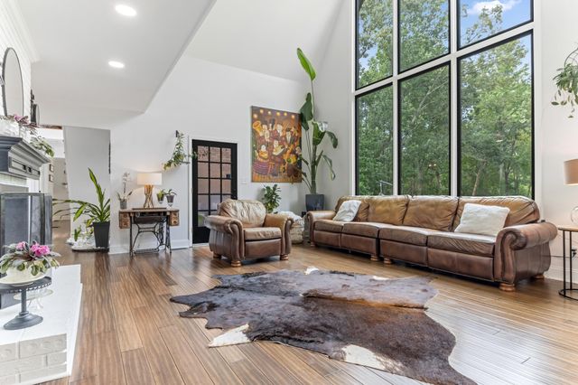 106 Riverbank Court, Moore, SC 29369