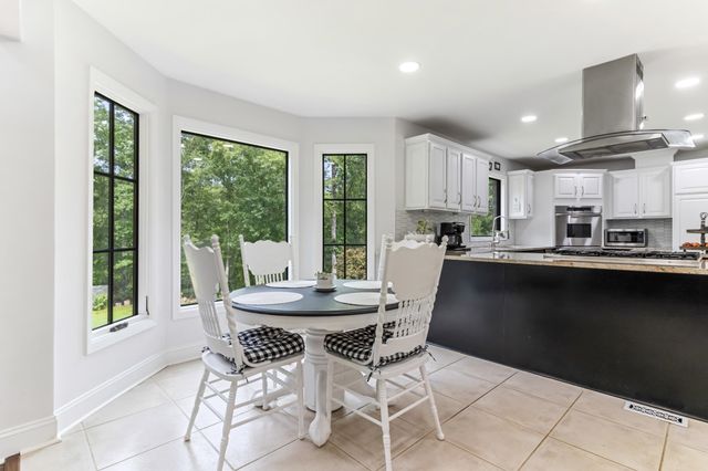 106 Riverbank Court, Moore, SC 29369