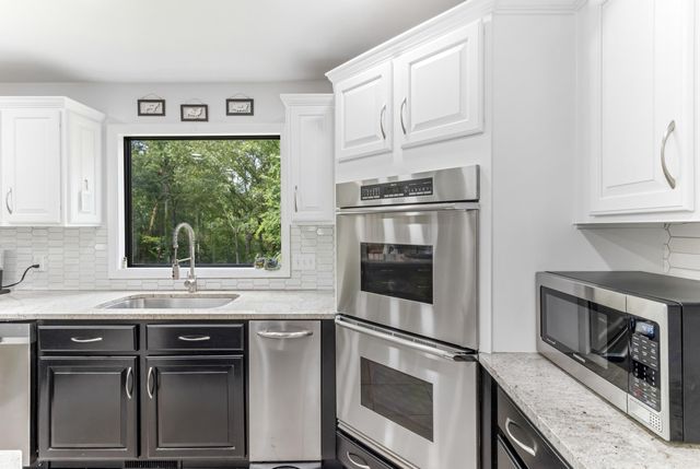 106 Riverbank Court, Moore, SC 29369