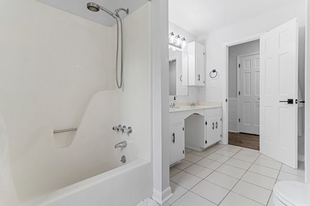 106 Riverbank Court, Moore, SC 29369