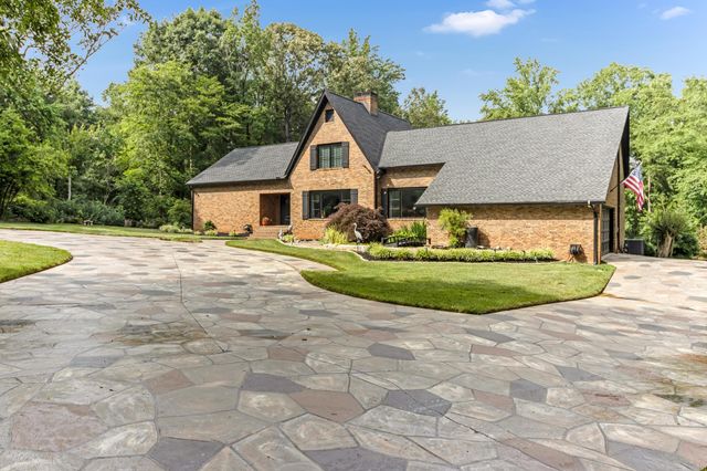 106 Riverbank Court, Moore, SC 29369