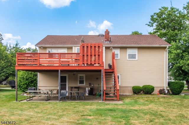 1 Midvale Ave, Fairfield Twp., NJ 07004