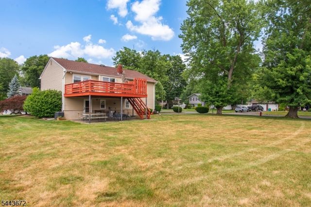 1 Midvale Ave, Fairfield Twp., NJ 07004