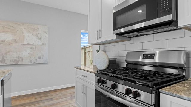 4013 Steer Stable Lane, League City, TX 77573