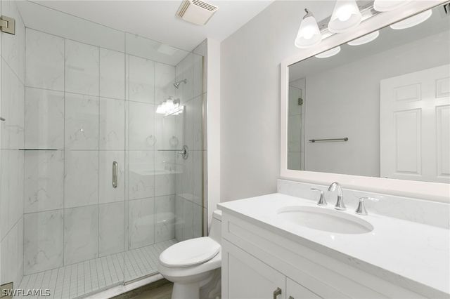 520 Augusta BLVD B204, Naples, FL 34113