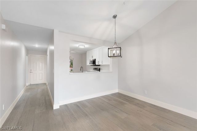 520 Augusta BLVD B204, Naples, FL 34113