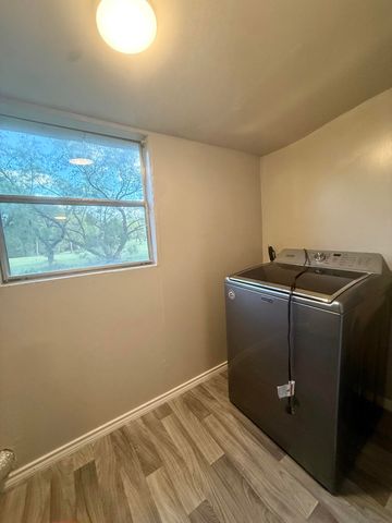 201 W Avenue W, San Angelo, TX 76903