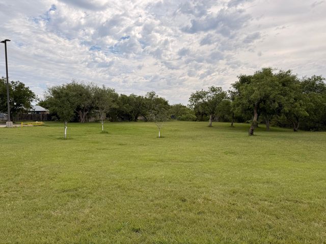 201 W Avenue W, San Angelo, TX 76903